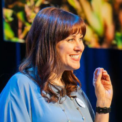 The Superfan Strategy: How Exceptional Experiences Empower Your Personal Brand